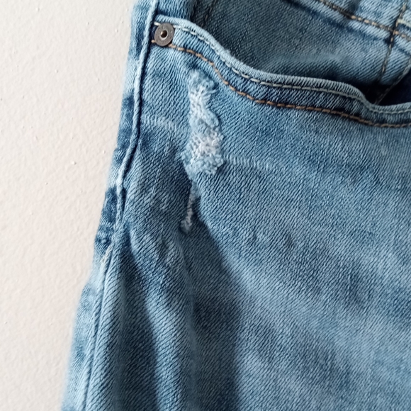 Levi Strauss Mid Rise jeans - Picture 3 of 3